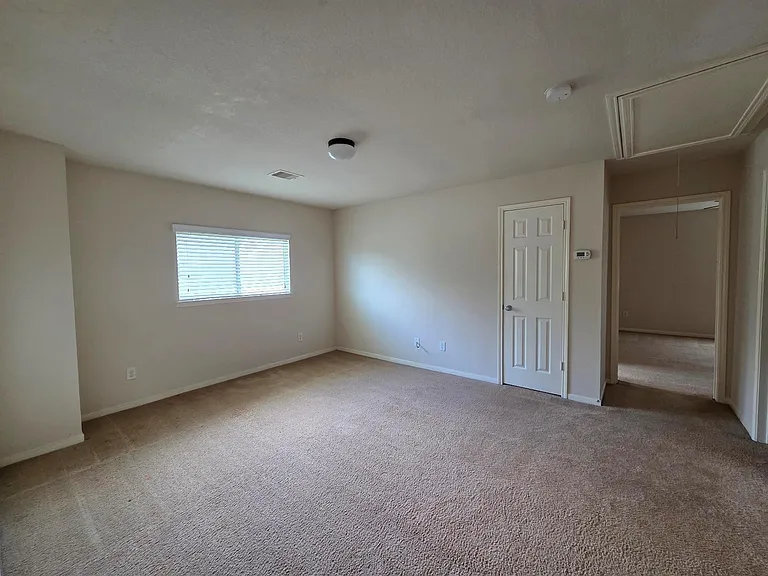 11805 Princess Garden Way — Photo 13