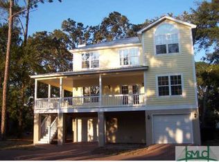 2 River Oaks Ln, Tybee Island, GA 31328