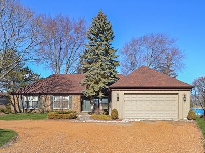 1540 Lake Shore Dr S, Barrington, IL, 60010