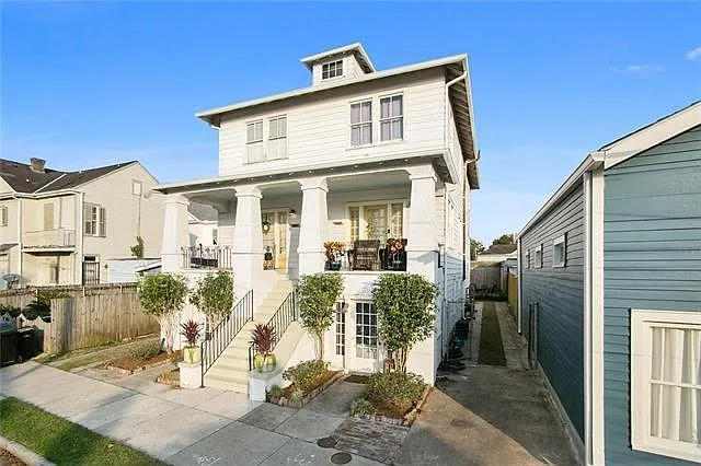 1 bed, 1.0 bath, 700 sqft, $1,300 — Photo 3