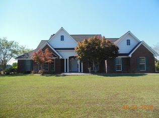 237 Lothridge Ln, Vidalia, GA 30474