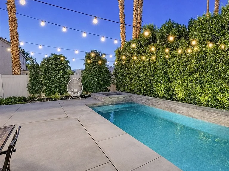 80940 Shenandoah Ave — Photo 32