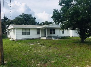 1052 Canopy Ln, Moore Haven, FL 33471