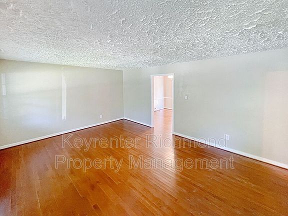 2nd image of 517 Vaden Dr