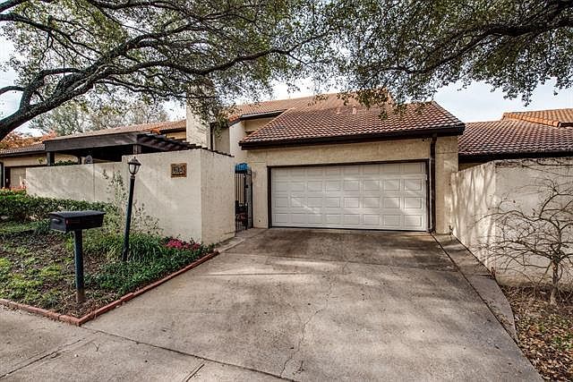 1st image of 9612 Orchard Hill Cir