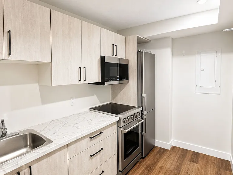 57 James St #201 — Photo 2