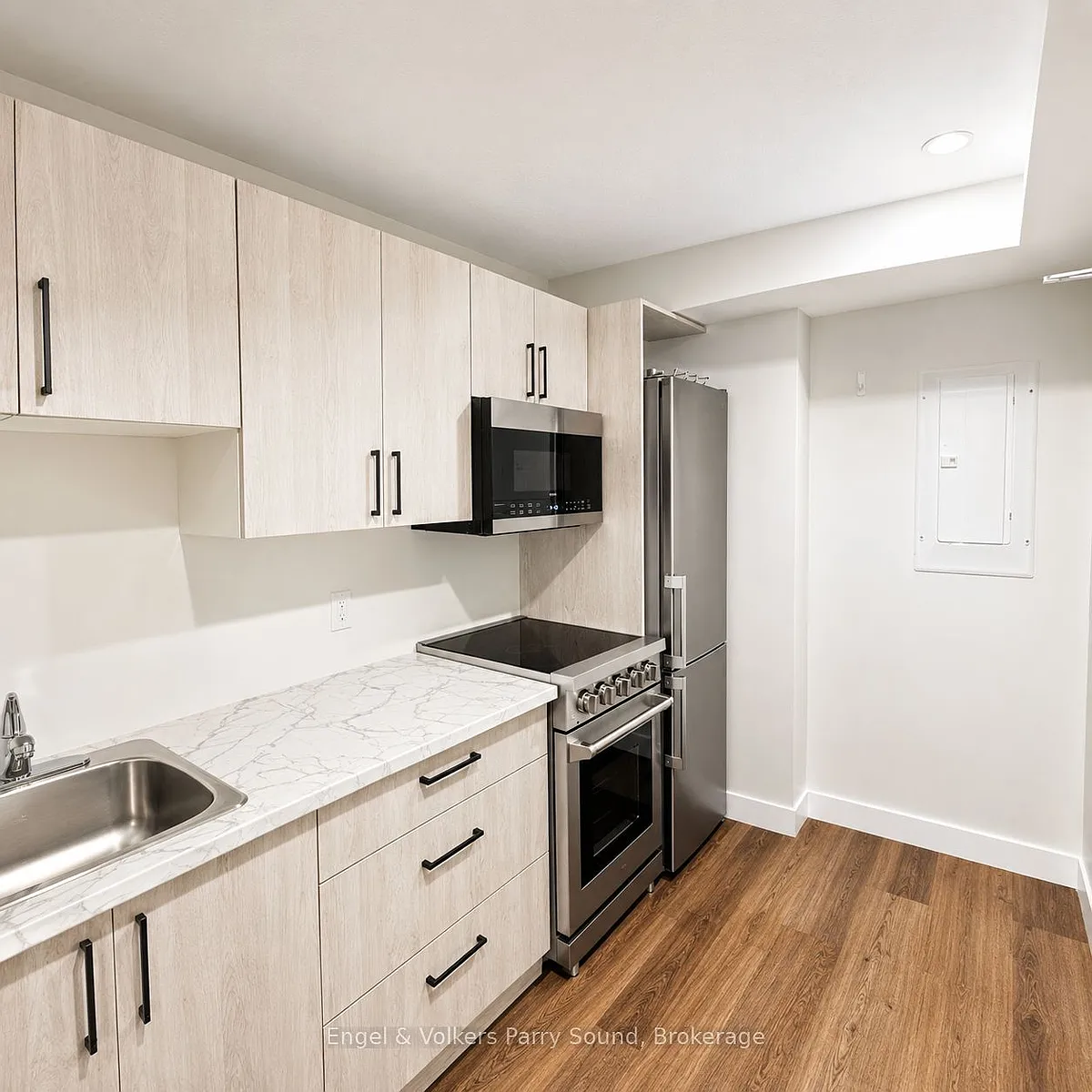 Building Photo - 57 James St #201