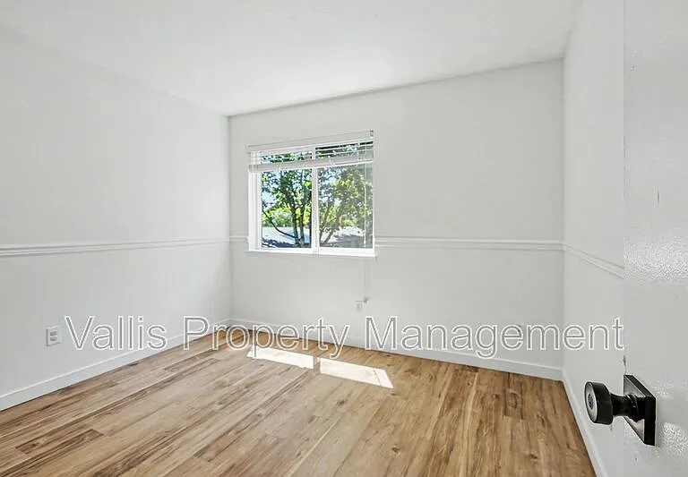 5260 Springcrest Dr S — Photo 20