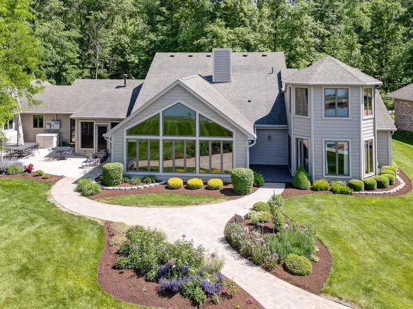 307 Harbor Dr, Celina, OH 45822