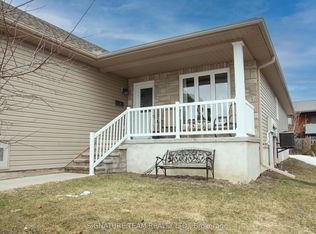675 Aberdeen St, Renfrew, ON K7V 0A3