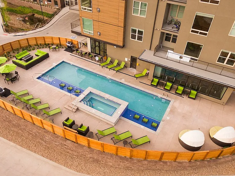 Union West — Photo 32