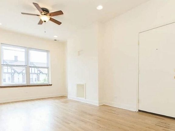 5th image of 1008 W Sunnyside Ave
