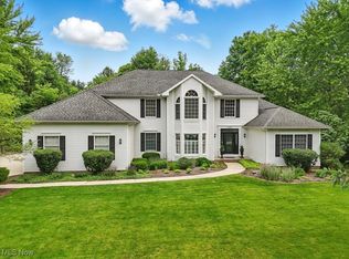 1497 Hunting Hollow Dr, Hudson, OH 44236