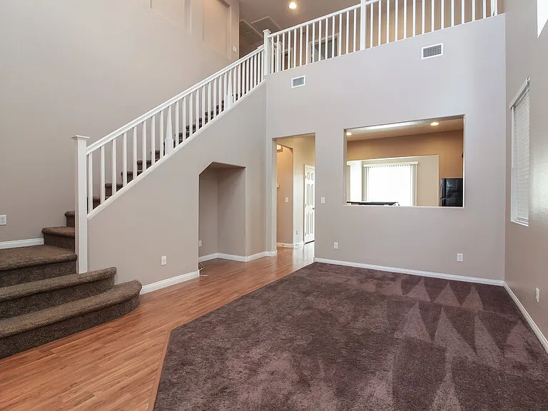 6644 Chinatown St — Photo 3