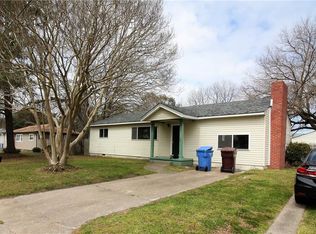 812 Rutledge Rd, Chesapeake, VA 23320