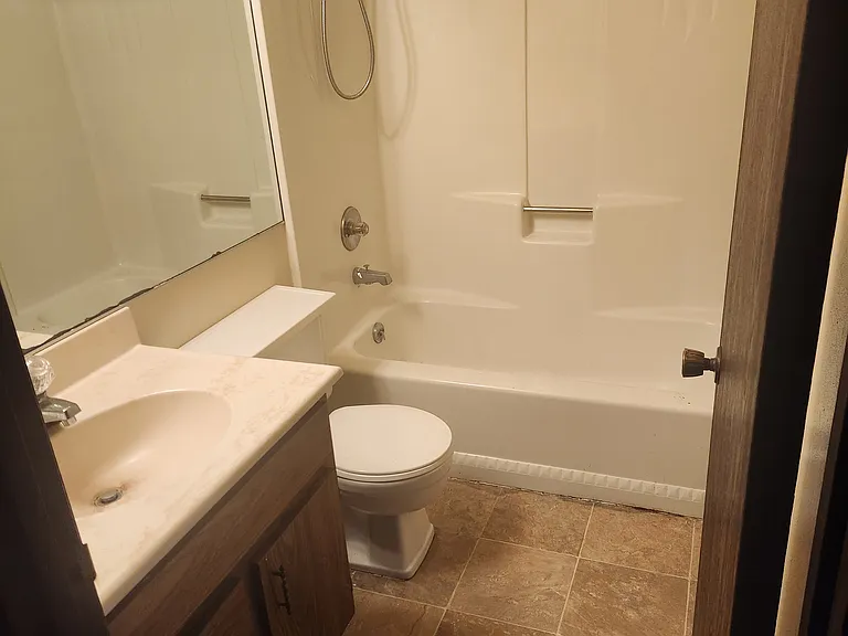 5910 16th St #1G — Photo 13