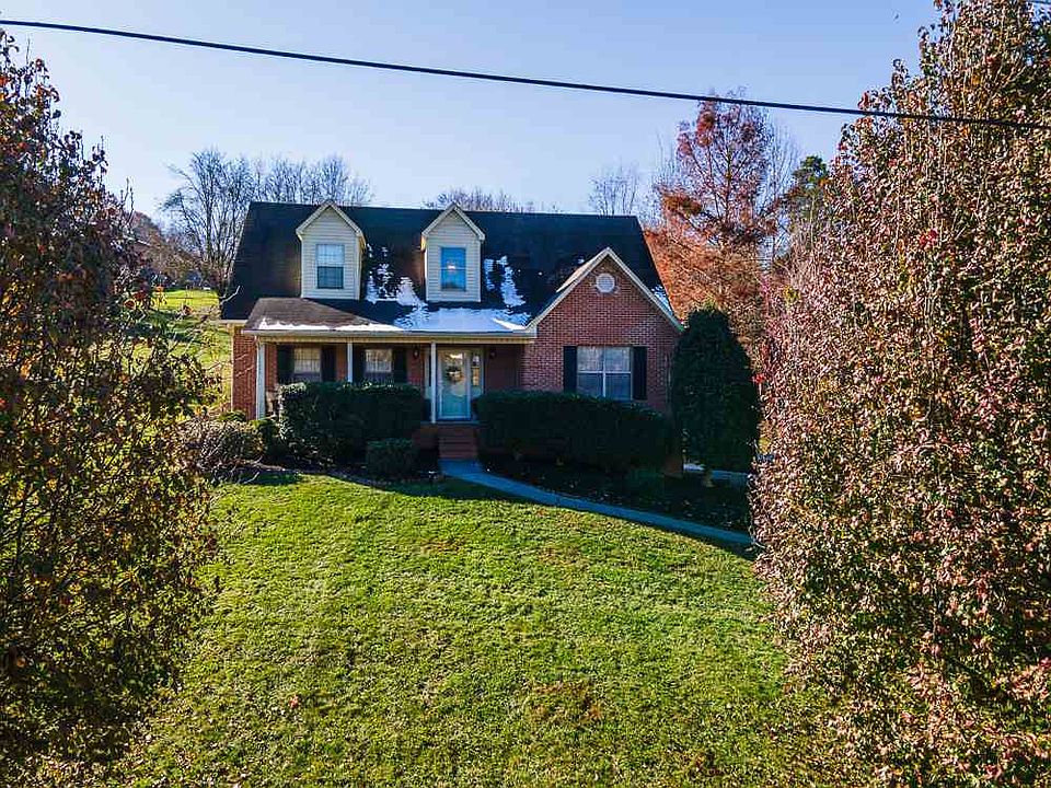 1st image of 825 Osprey Dr