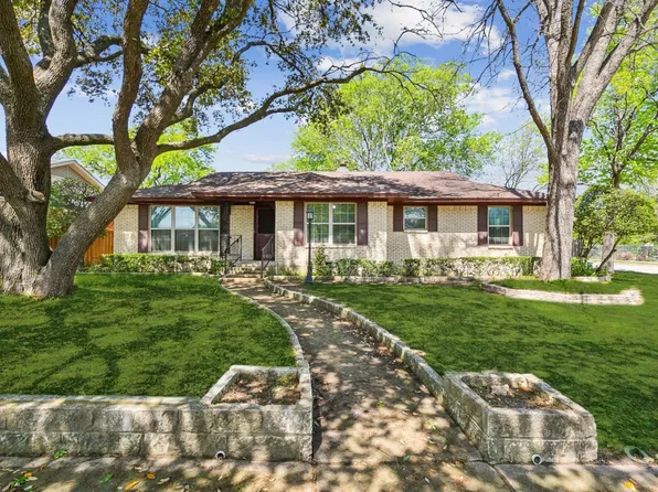 901 McDonald Dr, Garland, TX 75041