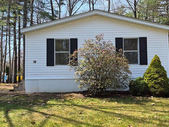 2nd image of 15 Deer Isle Drive