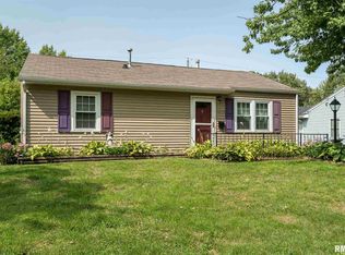 7210 Volquardsen Ave, Davenport, IA