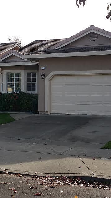 1st image of 2111 Devonshire Dr