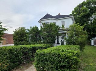 47 Main St, East Millinocket, ME 04430