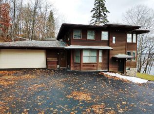 5561 Logan Ln, Canandaigua, NY 14424