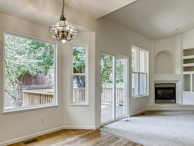 679 Allison St — Photo 13