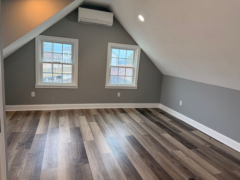 Back bedroom angle 1.