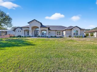 7313 Falcon Dr, Brookshire, TX 77423