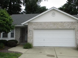 8 Huntington Ct, Collinsville, IL 62234