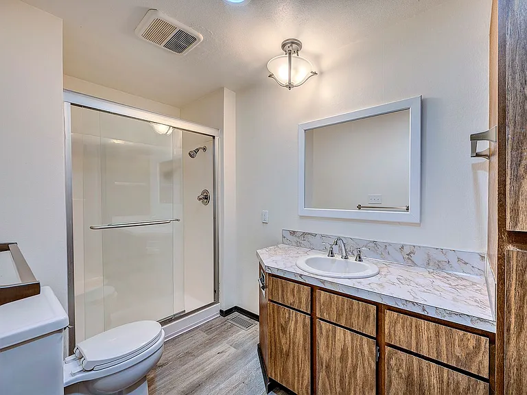 3642 NE 155th St — Photo 9
