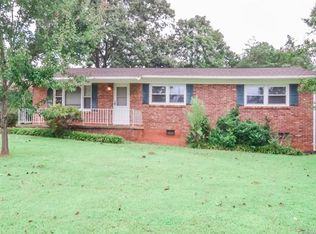 3408 Merry Oaks Ln, Dallas, NC 28034