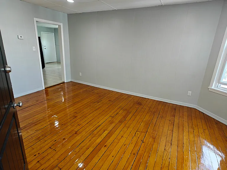 487 4th St #2R — Photo 6