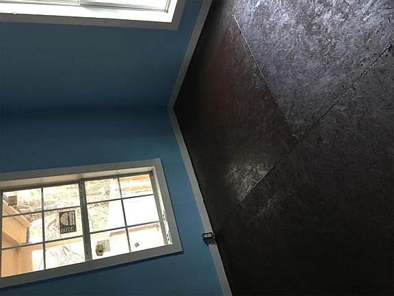 3rd image of 232 E Tinsley St