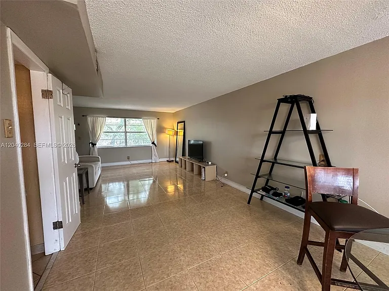 1100 SE 4th Ave #32 — Photo 10