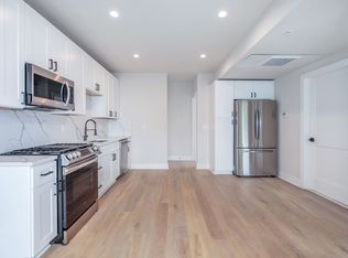 1010 17th St NE #9, Washington, DC 20002