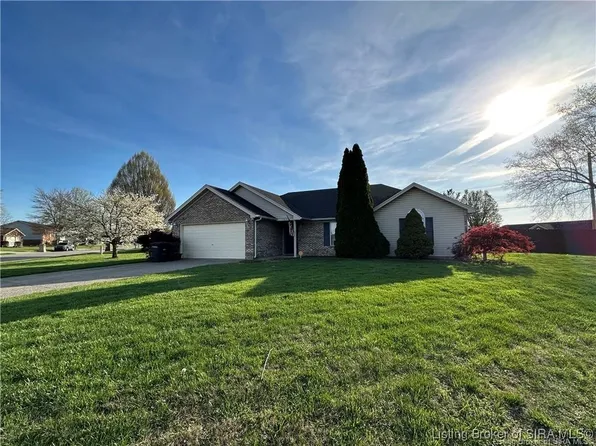 3435 Gander Drive, Jeffersonville, IN 47130