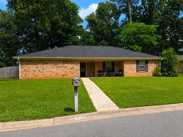 2600 Aspen St, Kilgore, TX 75662