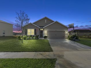 8721 Cobblestone Dr, Fort Pierce, FL 34945