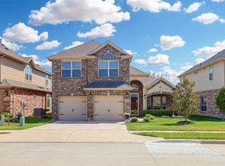 1612 Scarlet Crown Dr, Fort Worth, TX 76177