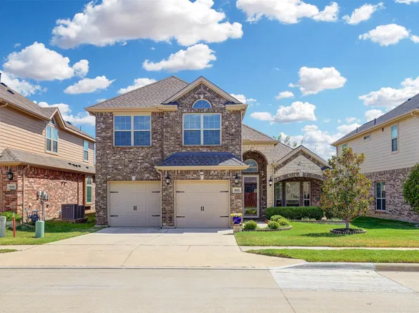 1612 Scarlet Crown Dr, Fort Worth, TX 76177
