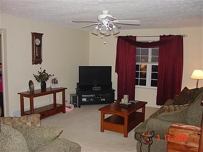 5th image of 6635 Grove Ln #65