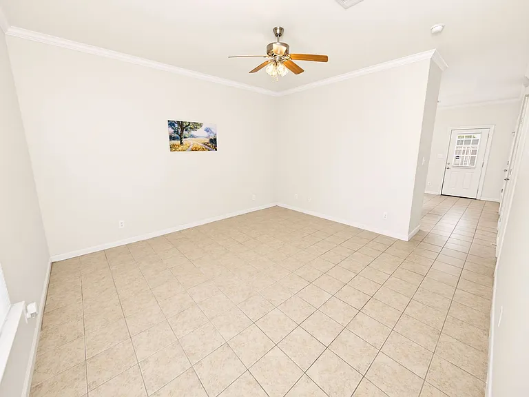 4000 Lake Beau Pre Blvd #14 — Photo 15