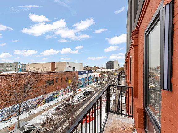 3rd image of 169 Knickerbocker Ave #302