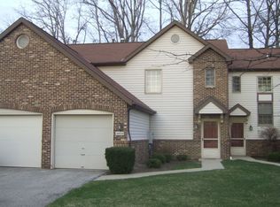 5603 Gateway Ln, Brook Park, OH 44142