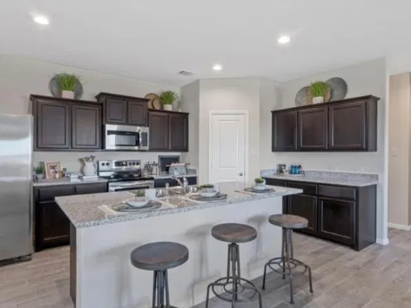 8700 Cavvietta Ct, Fort Worth, TX 76131