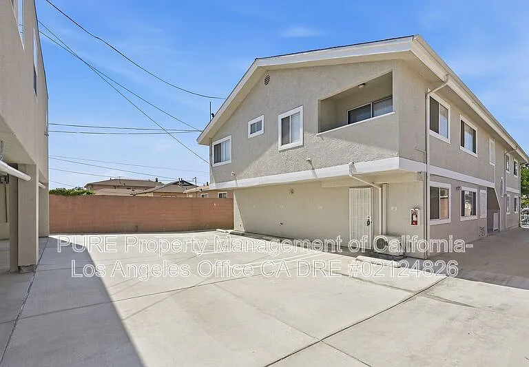 1538 W 205th St #2 — Photo 9