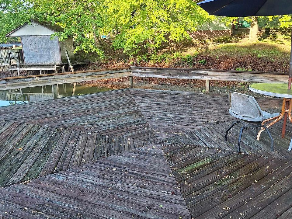 28th image of 1176 Englewood Lake Cir