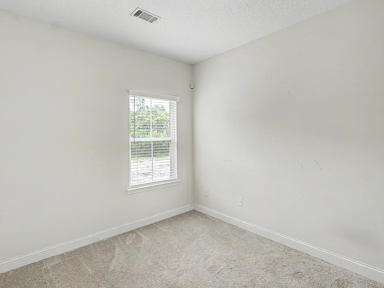 315 Grayson Ave — Photo 18